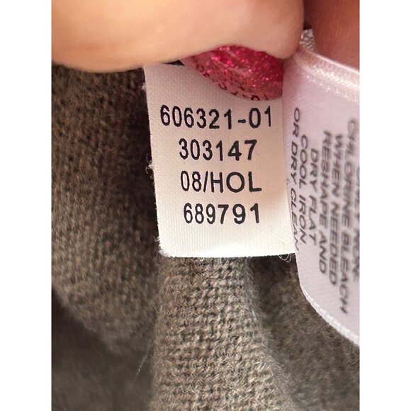 Banana Republic Men’s Sweater M Brown Blue/Grey White Thin Stripes  Wool V-neck - Picture 15 of 15